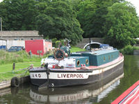Leeds & Liverpool short boat